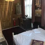 غيستغيفيري فندق مبيت وإفطار