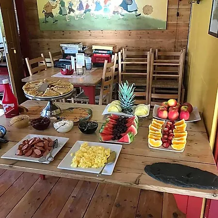 Eidfjord Gjestgiveri 3*
