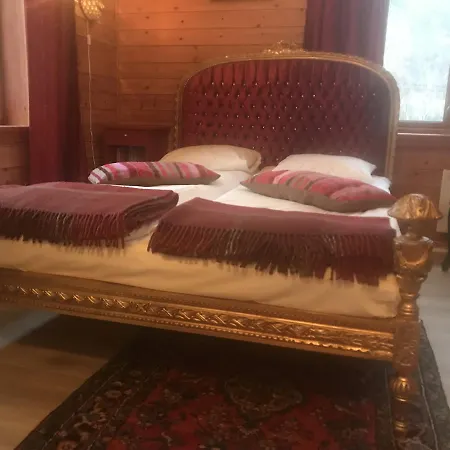 Eidfjord Gjestgiveri Bed & Breakfast 3*