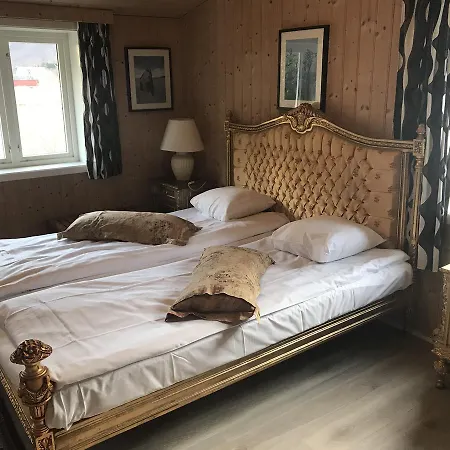 Eidfjord Gjestgiveri Bed & Breakfast 3*