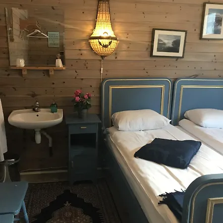 فندق مبيت وإفطار غيستغيفيري إيدفيورد