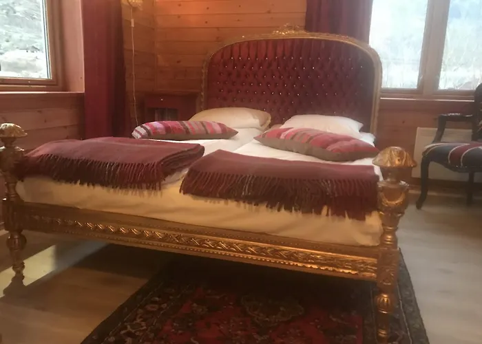Eidfjord Gjestgiveri Bed & Breakfast 3*