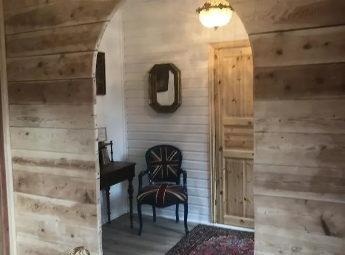 Eidfjord Gjestgiveri 3*