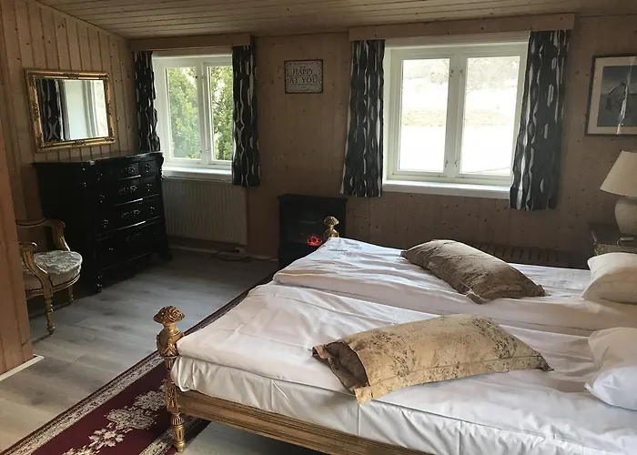 Eidfjord Gjestgiveri Bed & Breakfast 3*